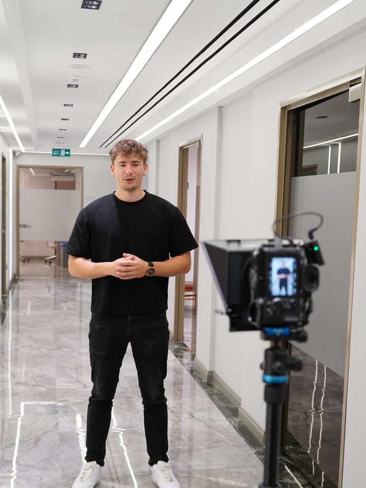 Natáčení s teleprompterem na klinice v Turecku